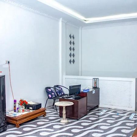 Samar Wulu Guest House Syariah Mitra Reddoorz Near Ketapang Ketapang  Экстерьер фото