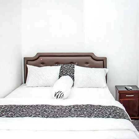 Samar Wulu Guest House Syariah Mitra Reddoorz Near Ketapang Ketapang  Экстерьер фото