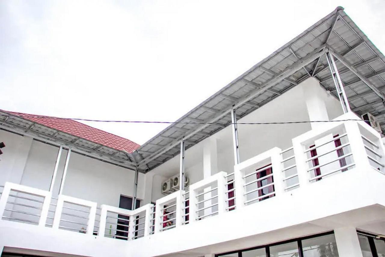 Samar Wulu Guest House Syariah Mitra Reddoorz Near Ketapang Ketapang  Экстерьер фото